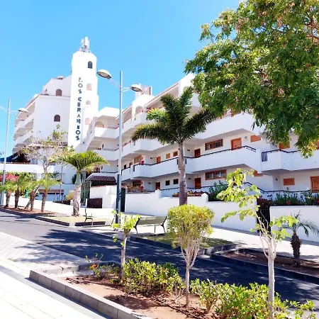 First Line Geranios Ocean View Air Conditioned 50 M From La Pinta