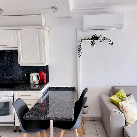 Apartment First Line Geranios Ocean View Air Conditioned 50 M From La Pinta