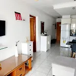 First Line Geranios Ocean View Air Conditioned 50 M From La Pinta Lejlighed
