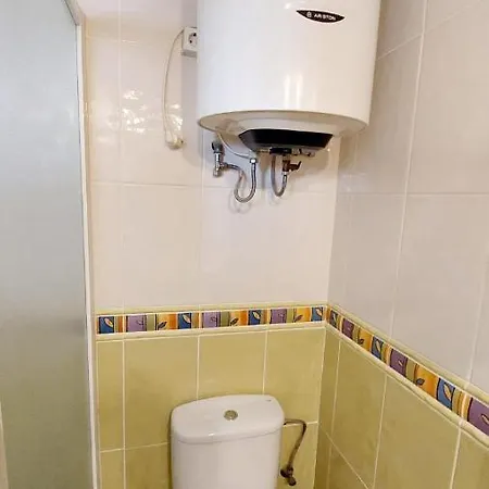 First Line Geranios Ocean View Air Conditioned 50 M From La Pinta Apartment