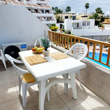 First Line Geranios Ocean View Air Conditioned 50 M From La Pinta Lejlighed